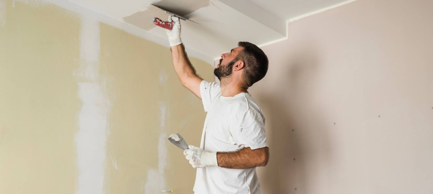 Comment peindre un plafond sans traces